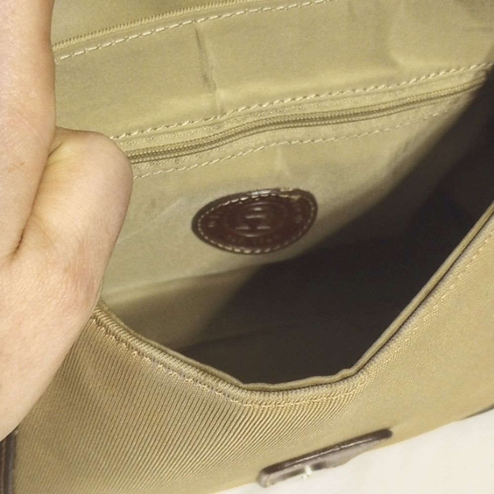 Vintage Etienne Aigner Brown and Camel Purse - Picture 8 of 12
